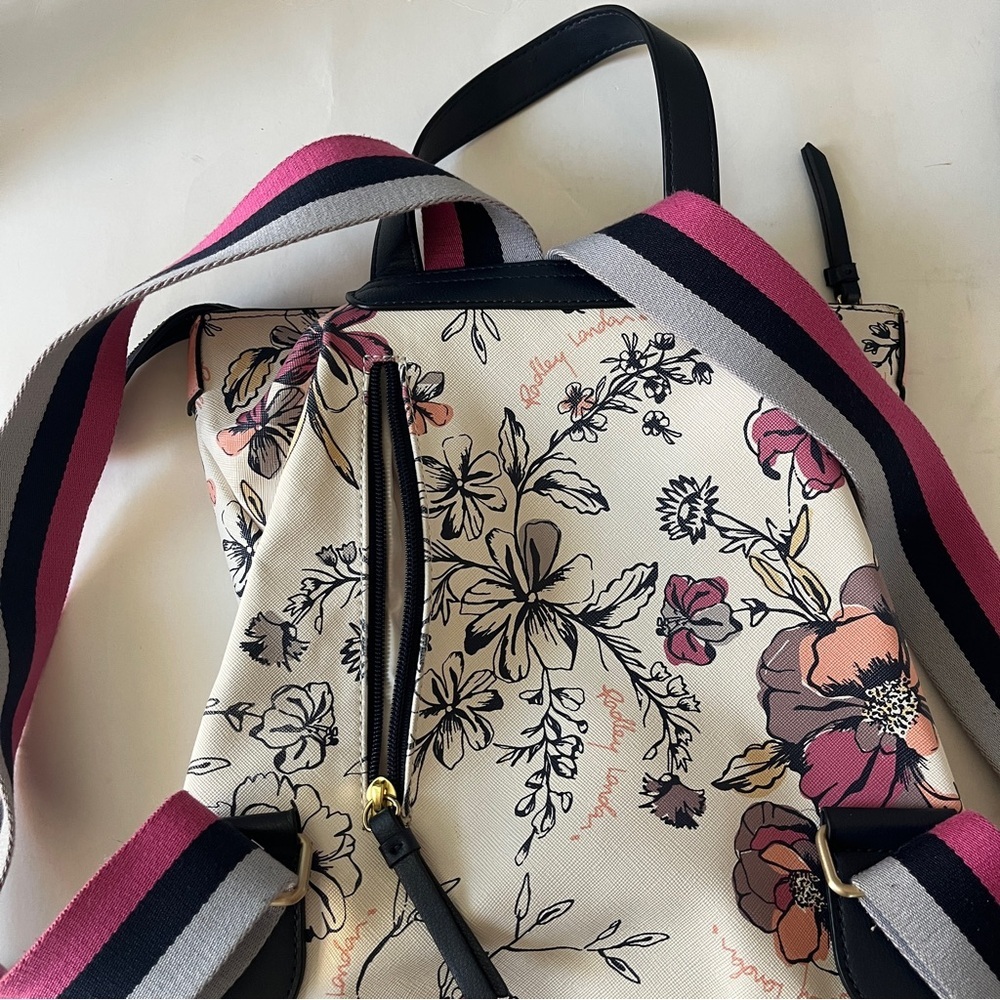 Radley London Medium Sketchy Floral Backpack - Cream and Pink - Picture 4 of 9